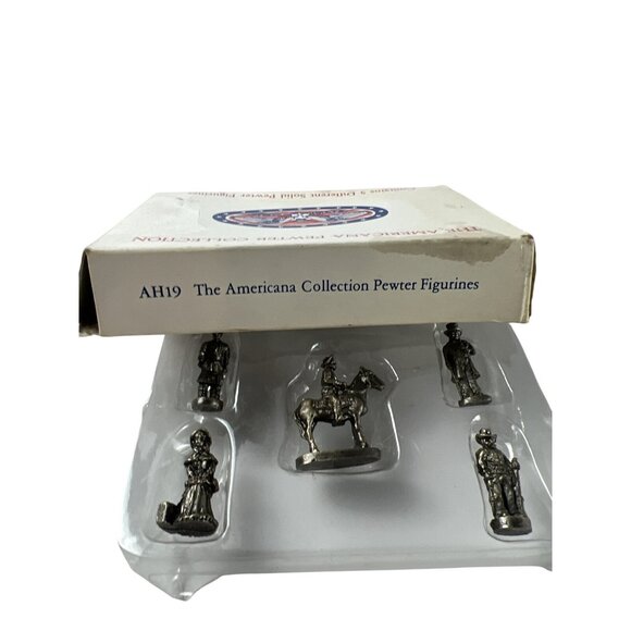 The Americana Pewter Collection Figurines Set - Picture 8 of 12